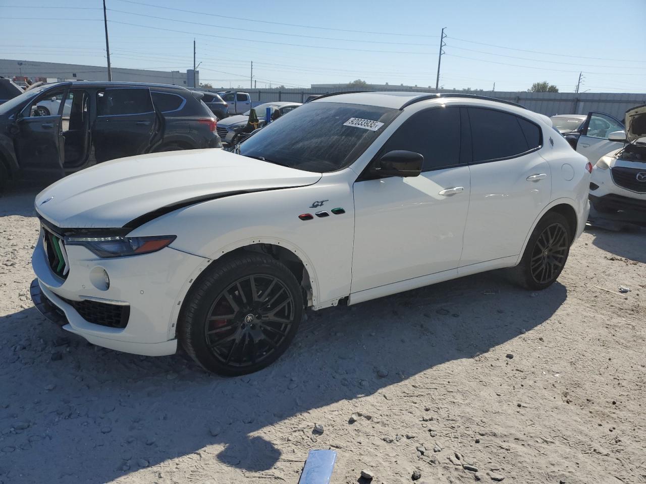 2022 Maserati Levante Base