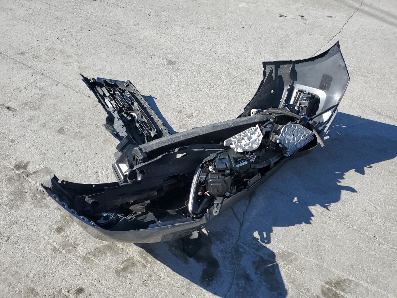 2018 Nissan Pathfinder S VIN: 5N1DR2MM3JC655832 Lot: 92684135