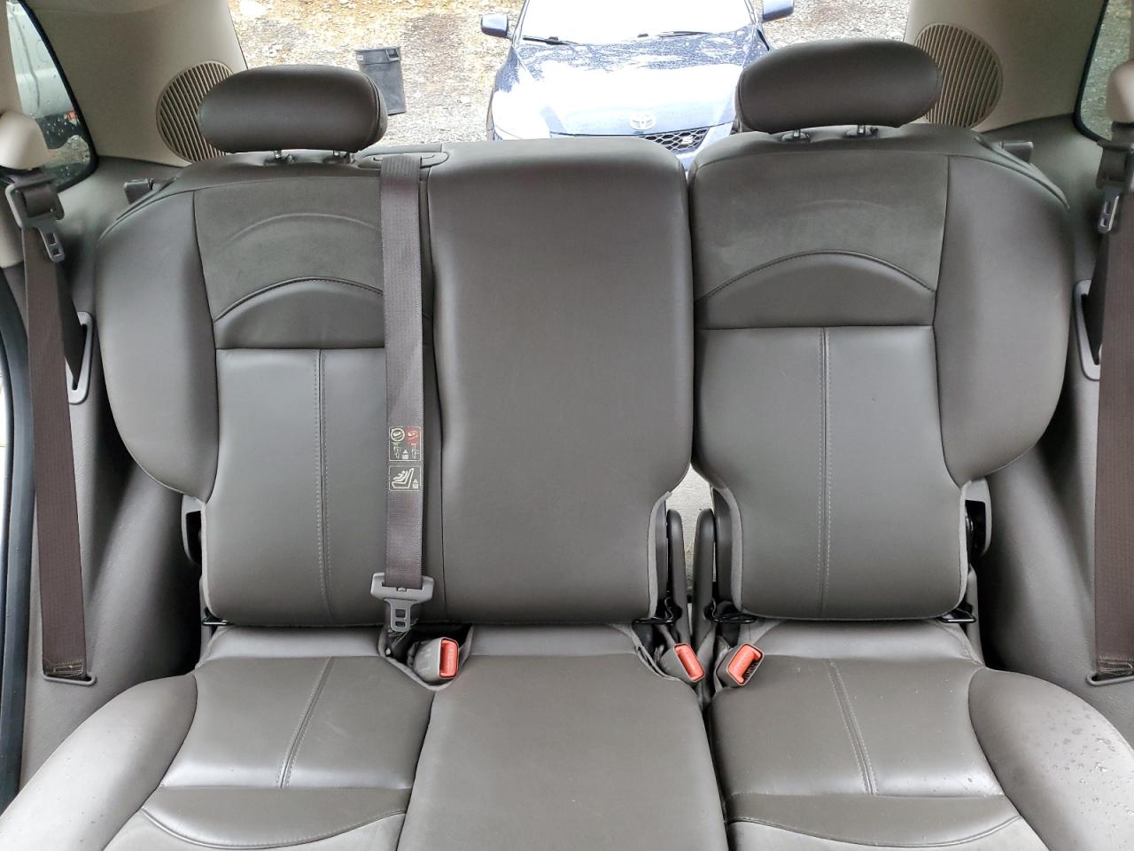 2004 Chrysler Pt Cruiser Limited VIN: 3C8FY68B54T250031 Lot: 90642275