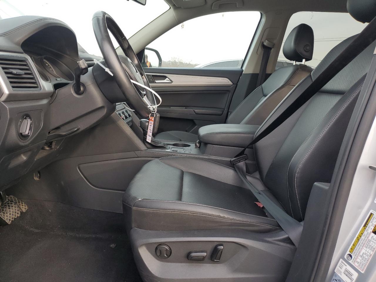 2018 Volkswagen Atlas Se VIN: 1V2CR2CAXJC570329 Lot: 92214615