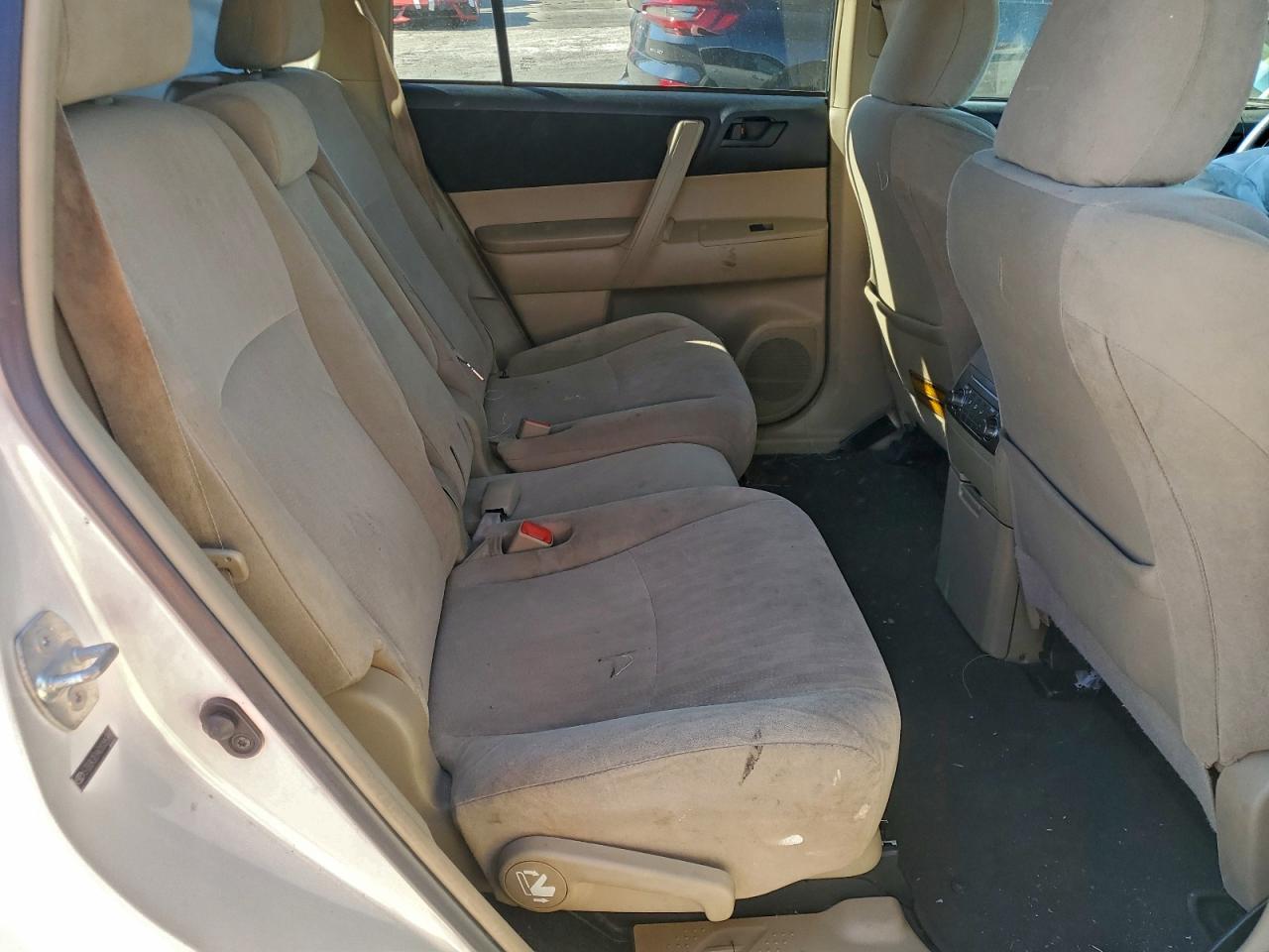 2013 Toyota Highlander Base VIN: 5TDZK3EH4DS095893 Lot: 94774745