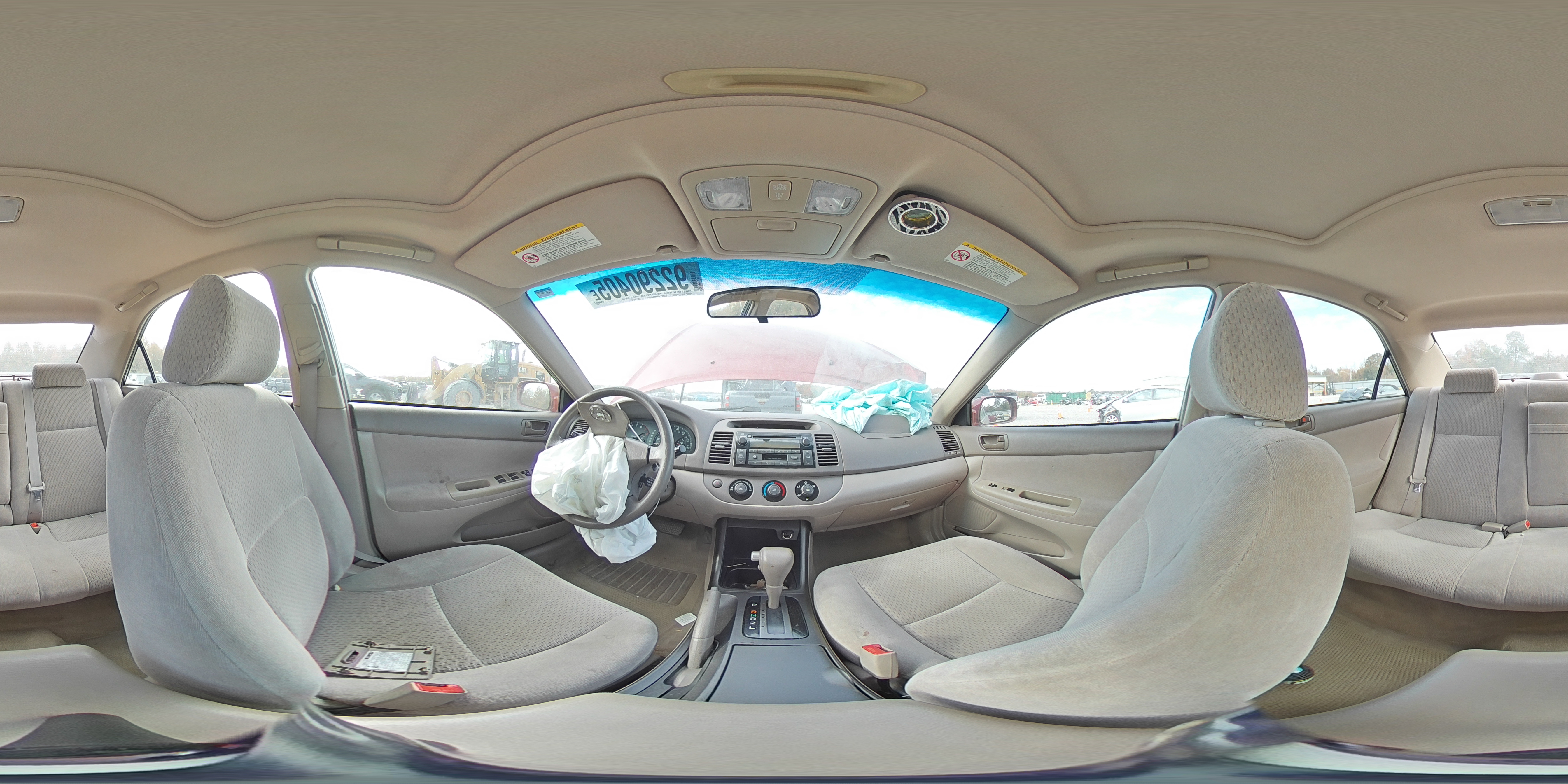 2003 Toyota Camry Le VIN: 4T1BE32K63U141867 Lot: 92290405