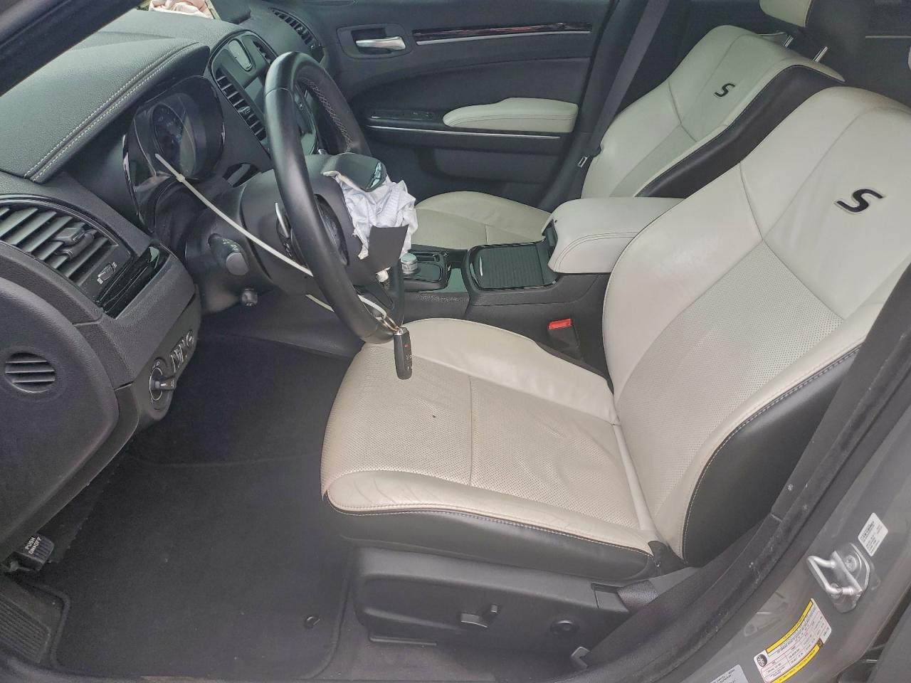 2017 Chrysler 300 S VIN: 2C3CCABG6HH541702 Lot: 93857715