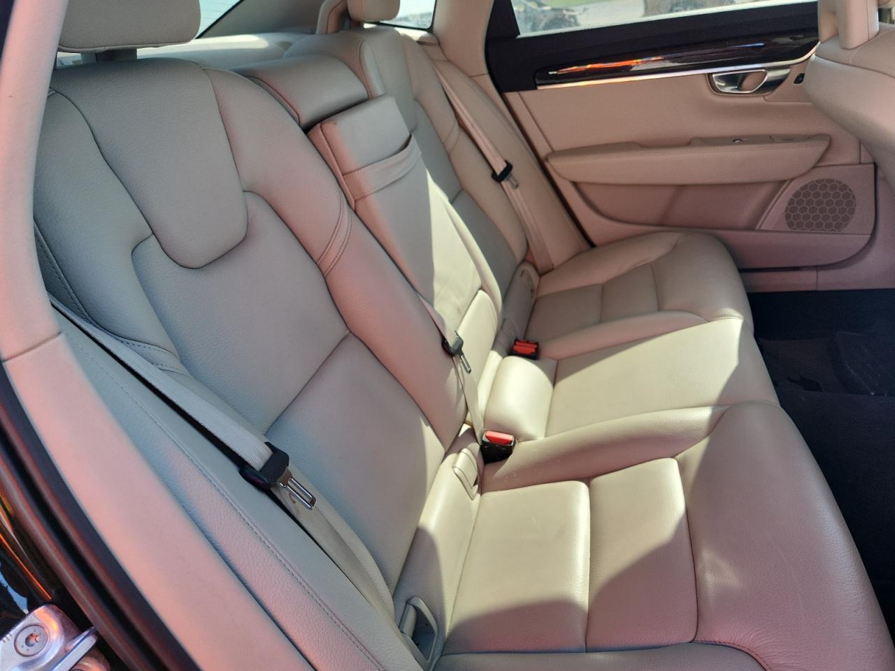 2018 Volvo S90 T5 Momentum VIN: LVY982MK1JP027362 Lot: 92901875