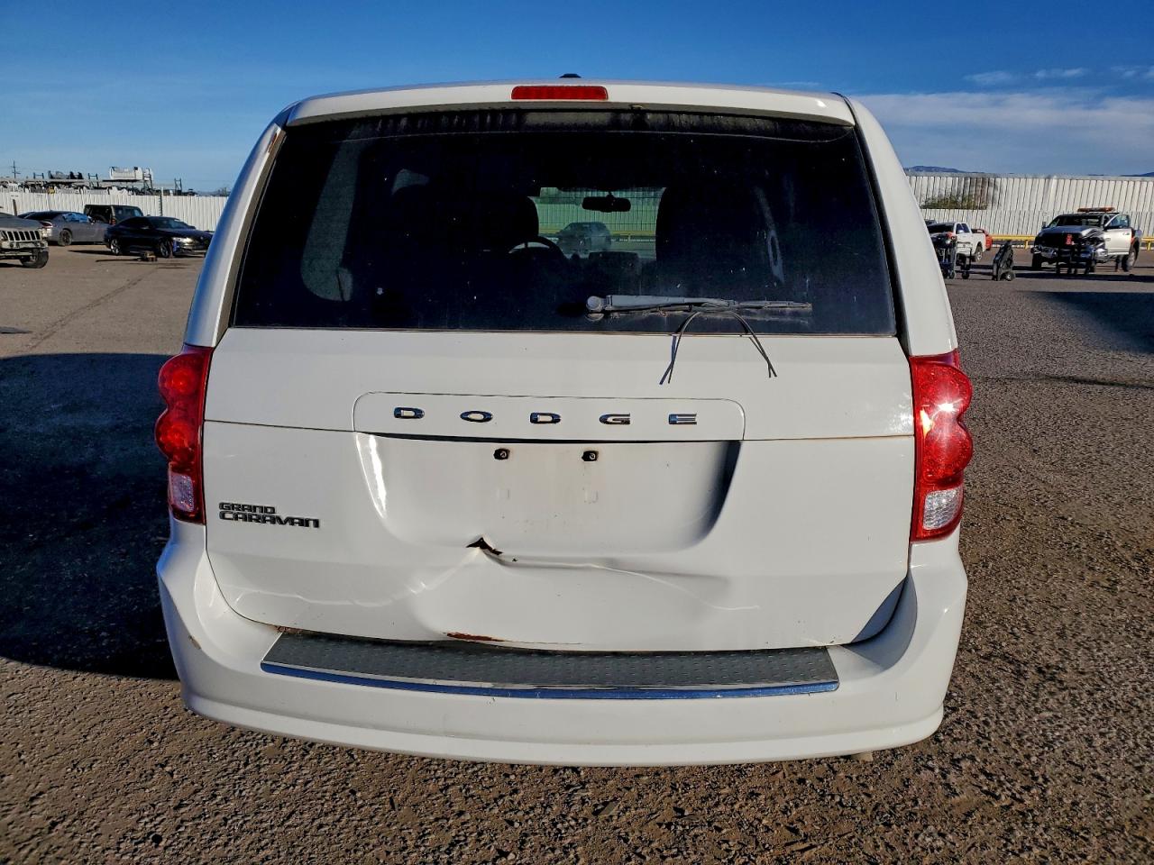 2015 Dodge Grand Caravan Se VIN: 2C4RDGBG8FR704217 Lot: 93789185