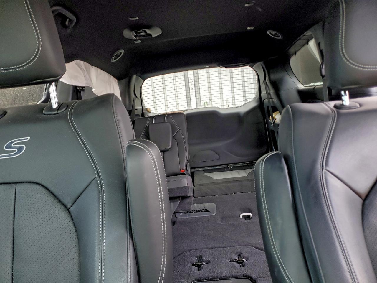 2020 Chrysler Pacifica Touring L VIN: 2C4RC1BG9LR233853 Lot: 93947145