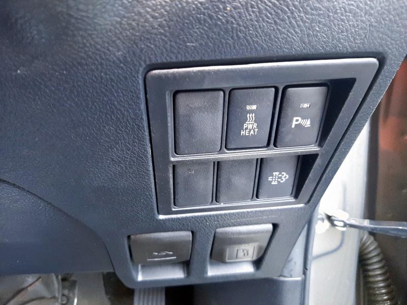 2021 TOYOTA HILUX INVINCIBLE X D/CAB PICK UP 2.8 D-4D AUTO