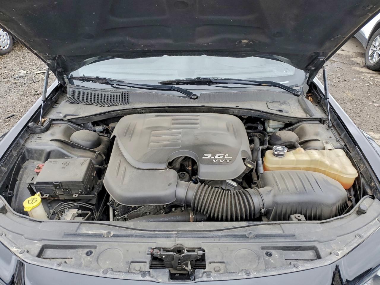 2015 Chrysler 300 S VIN: 2C3CCABG7FH921371 Lot: 94552465