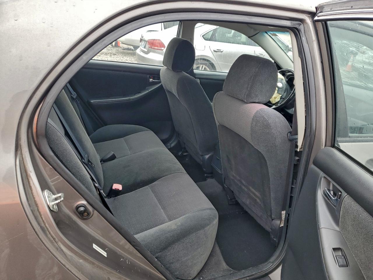 2004 Toyota Corolla Ce VIN: 1NXBR32E84Z317821 Lot: 92676995