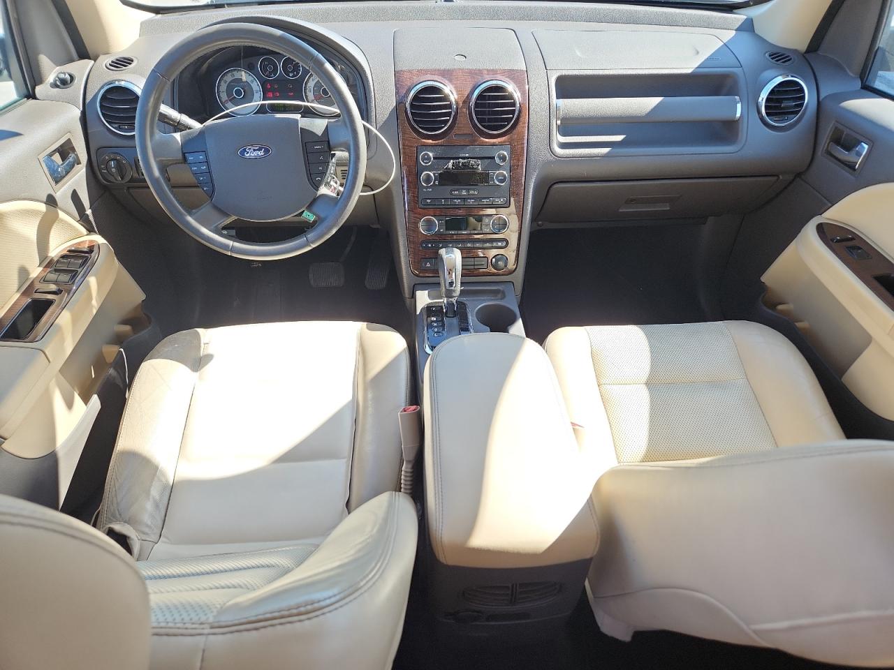 2008 Ford Taurus X Eddie Bauer VIN: 1FMDK07W18GA22562 Lot: 92623005