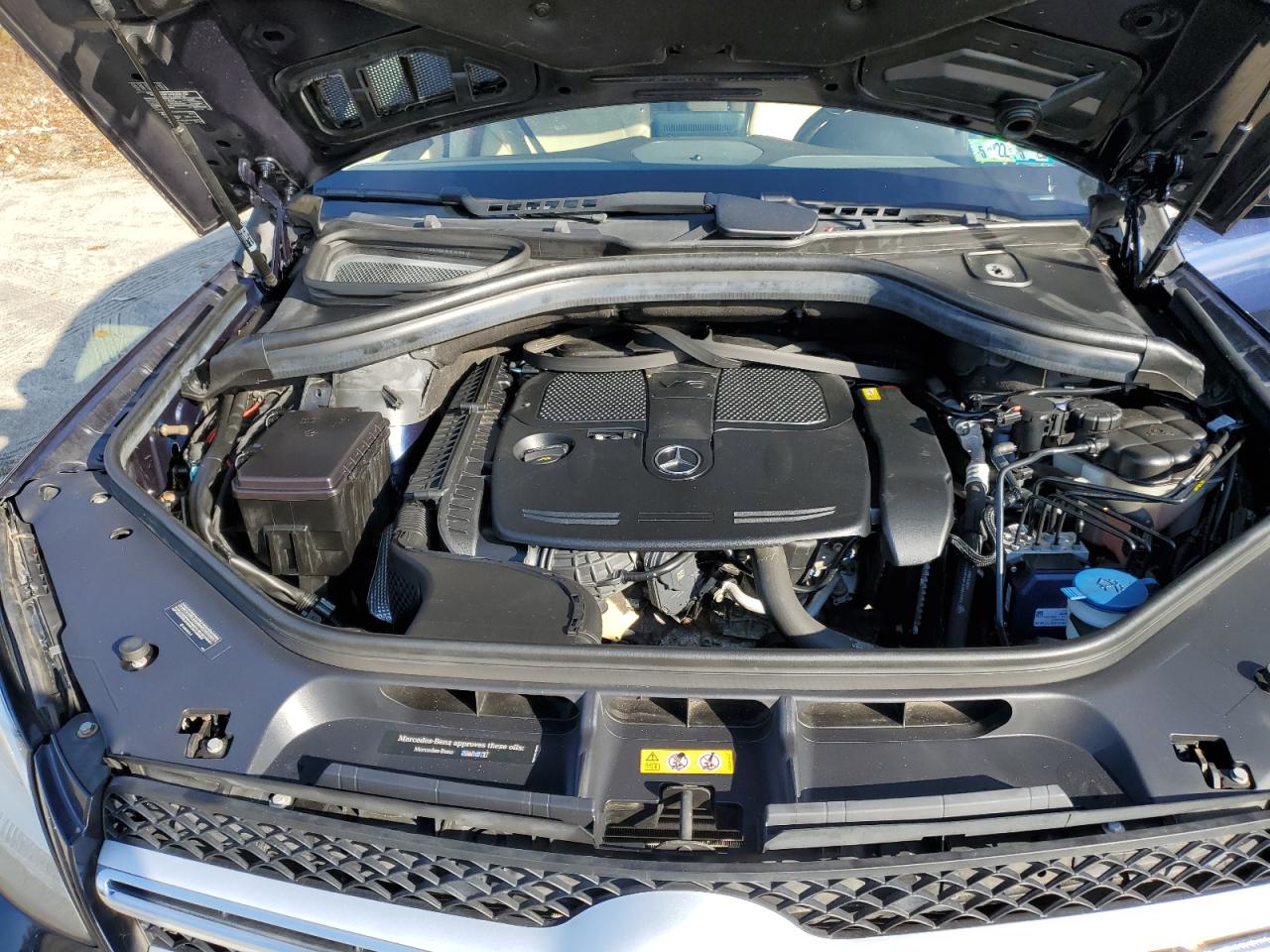 Фото: 4JGDA5HB0JB083173