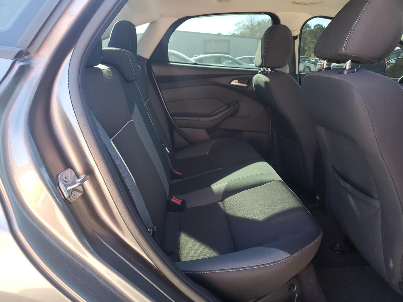 2014 Ford Focus Se VIN: 1FADP3F2XEL418522 Lot: 93334295