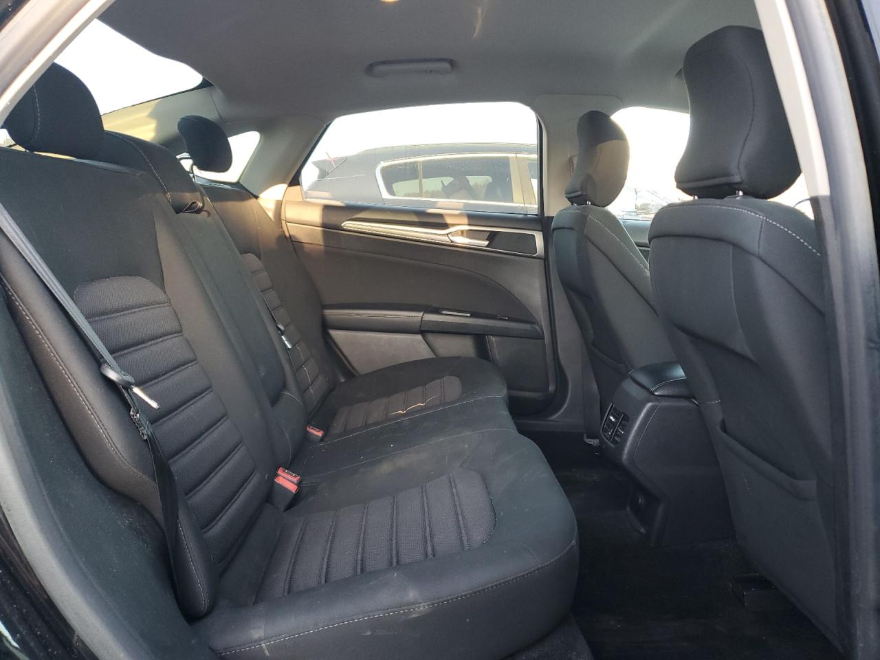 2017 Ford Fusion Se VIN: 3FA6P0H7XHR164266 Lot: 91956885