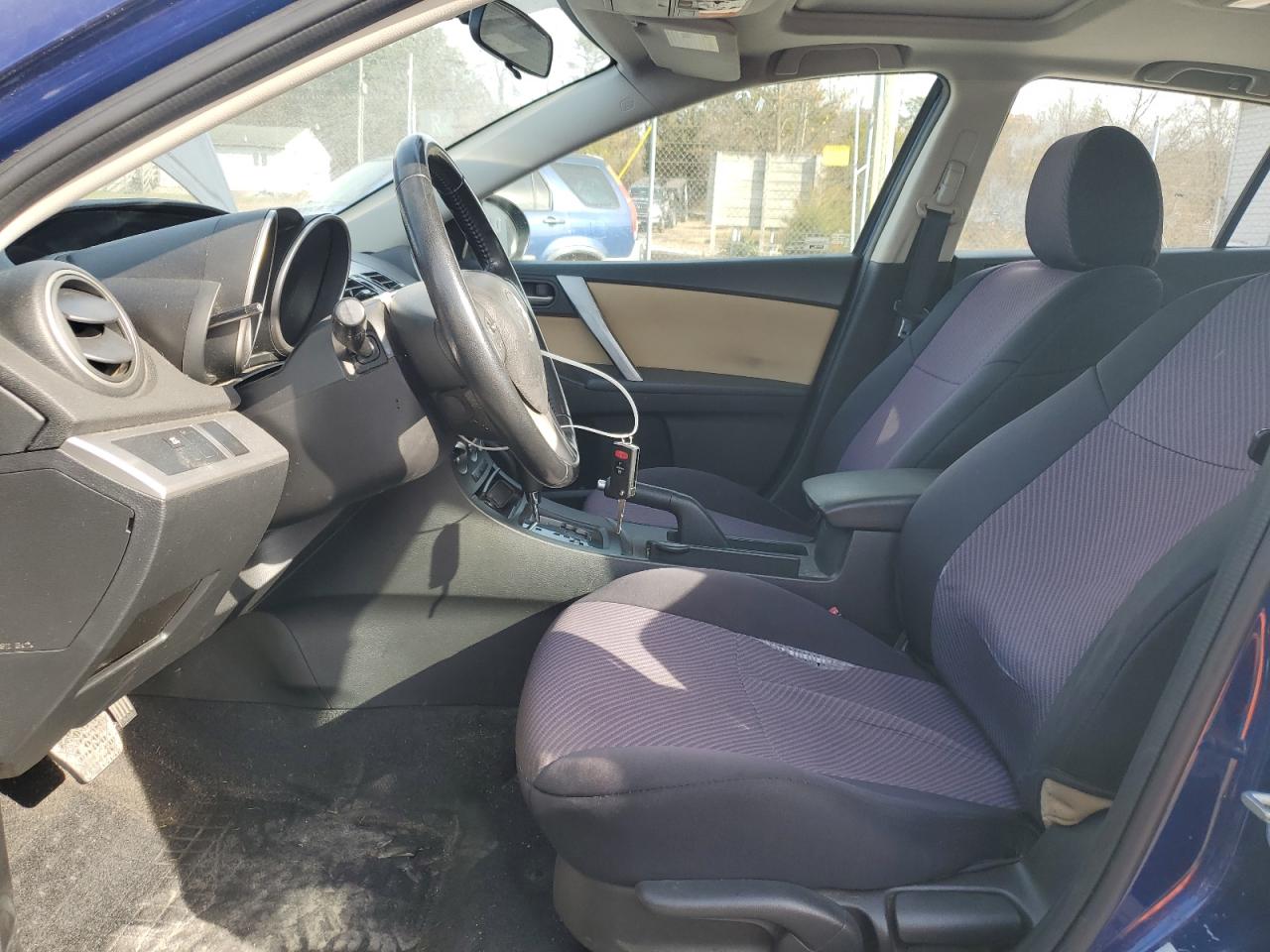 2012 Mazda 3 S VIN: JM1BL1L62C1509639 Lot: 93036125