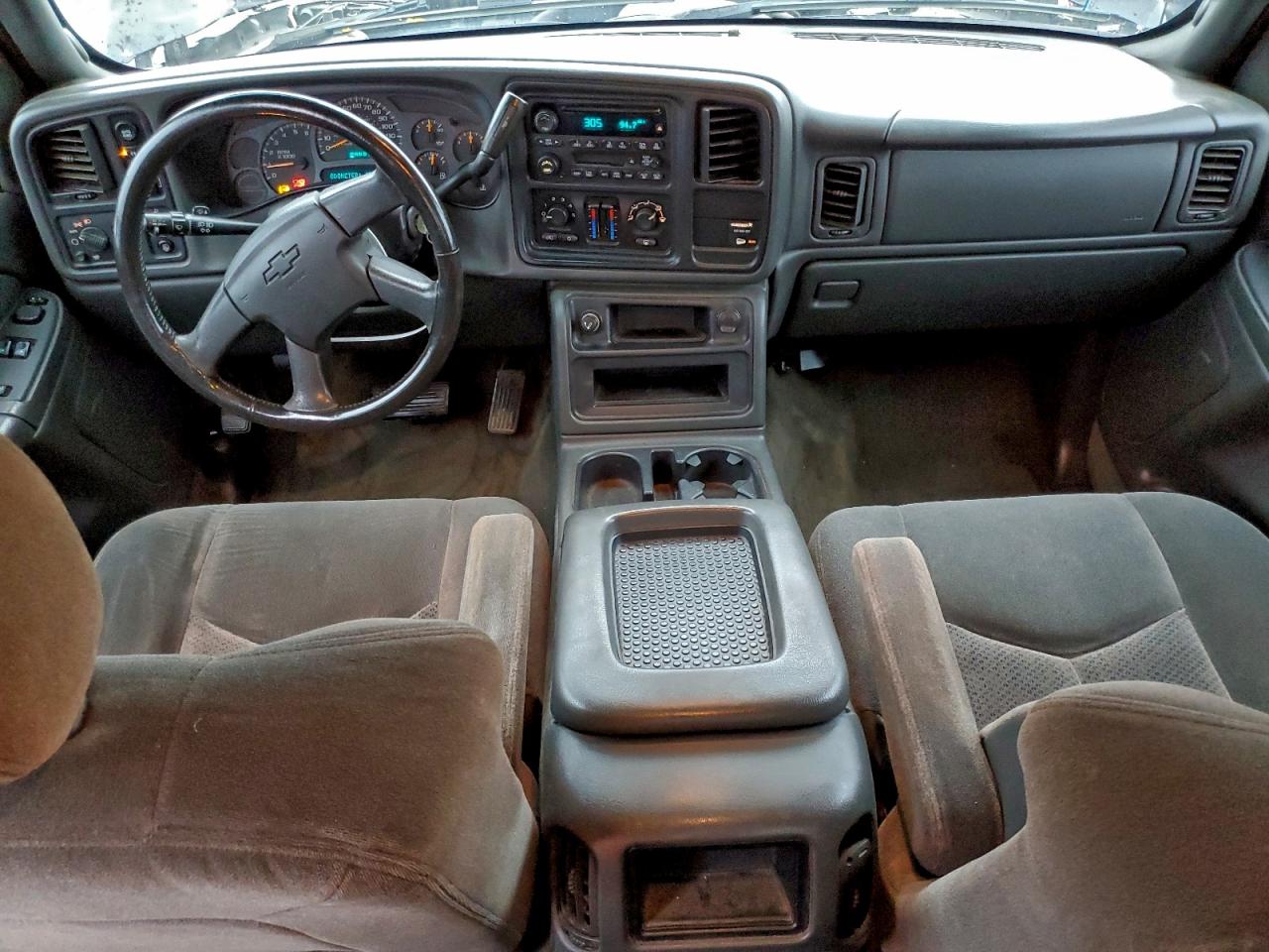 2004 Chevrolet Silverado K1500 VIN: 2GCEK19T141104719 Lot: 94588625