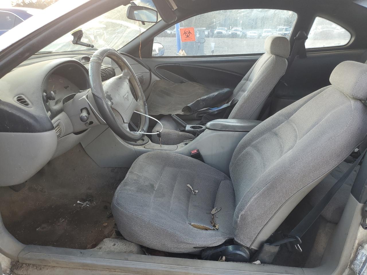 1996 Ford Mustang VIN: 1FALP4046TF202111 Lot: 91920185