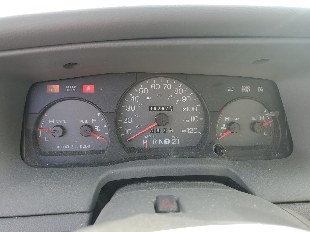 2005 Mercury Grand Marquis Gs VIN: 2MEFM74W65X636029 Lot: 91226895