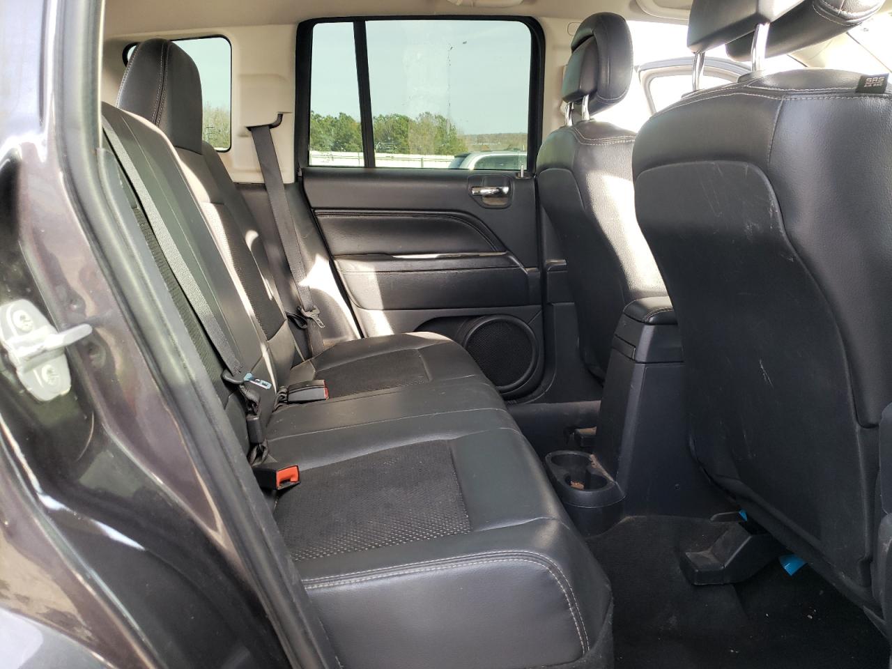 2014 Jeep Compass Latitude VIN: 1C4NJDEB0ED735100 Lot: 92493815