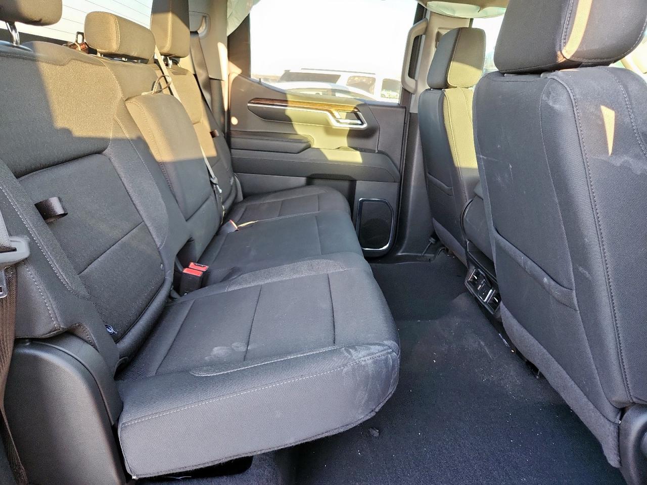 2024 GMC Sierra K1500 Elevation VIN: 1GTUUCE82RZ339020 Lot: 92906025