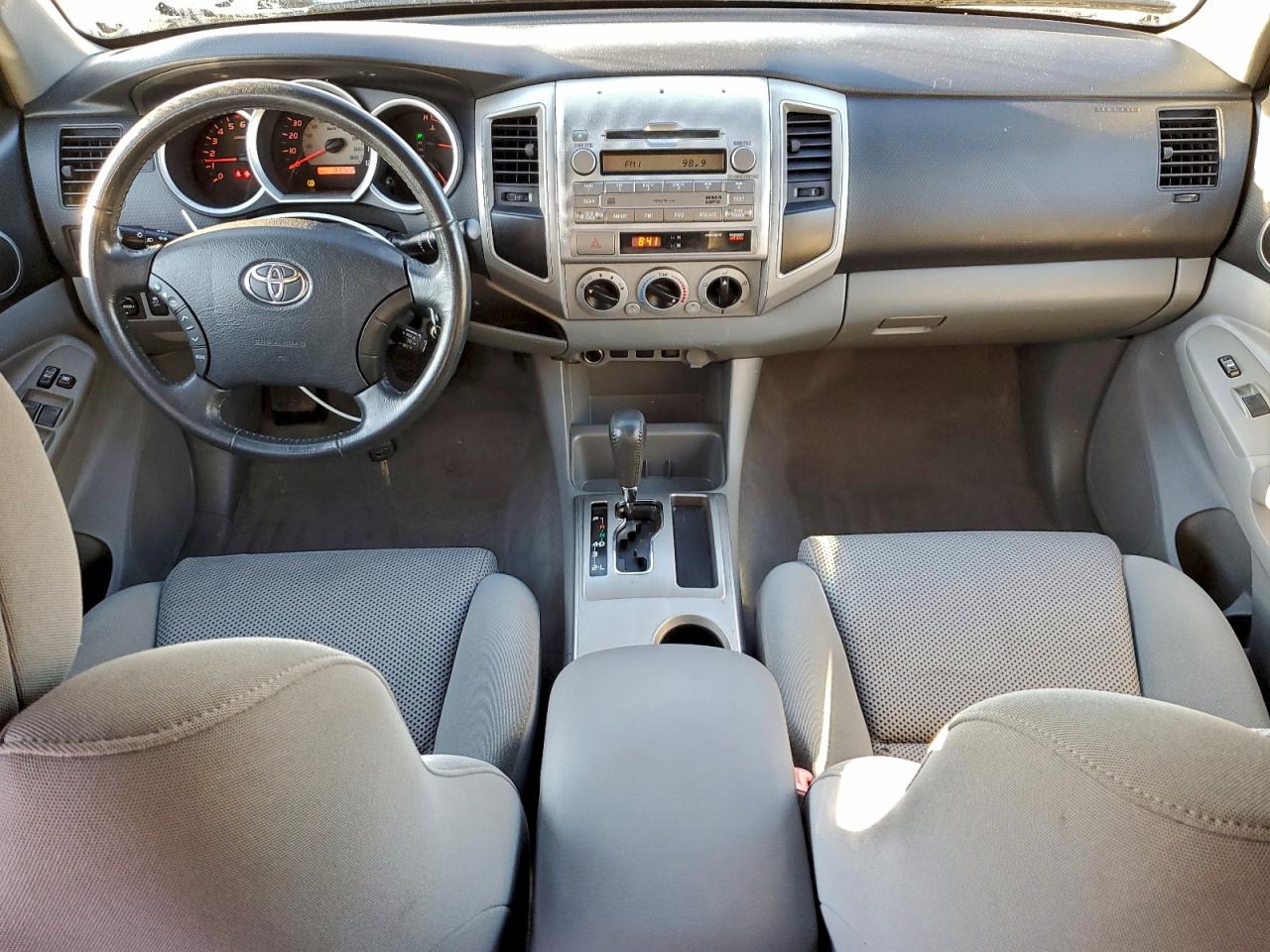 2010 Toyota Tacoma Double Cab Prerunner VIN: 5TEJU4GN0AZ697012 Lot: 94252385