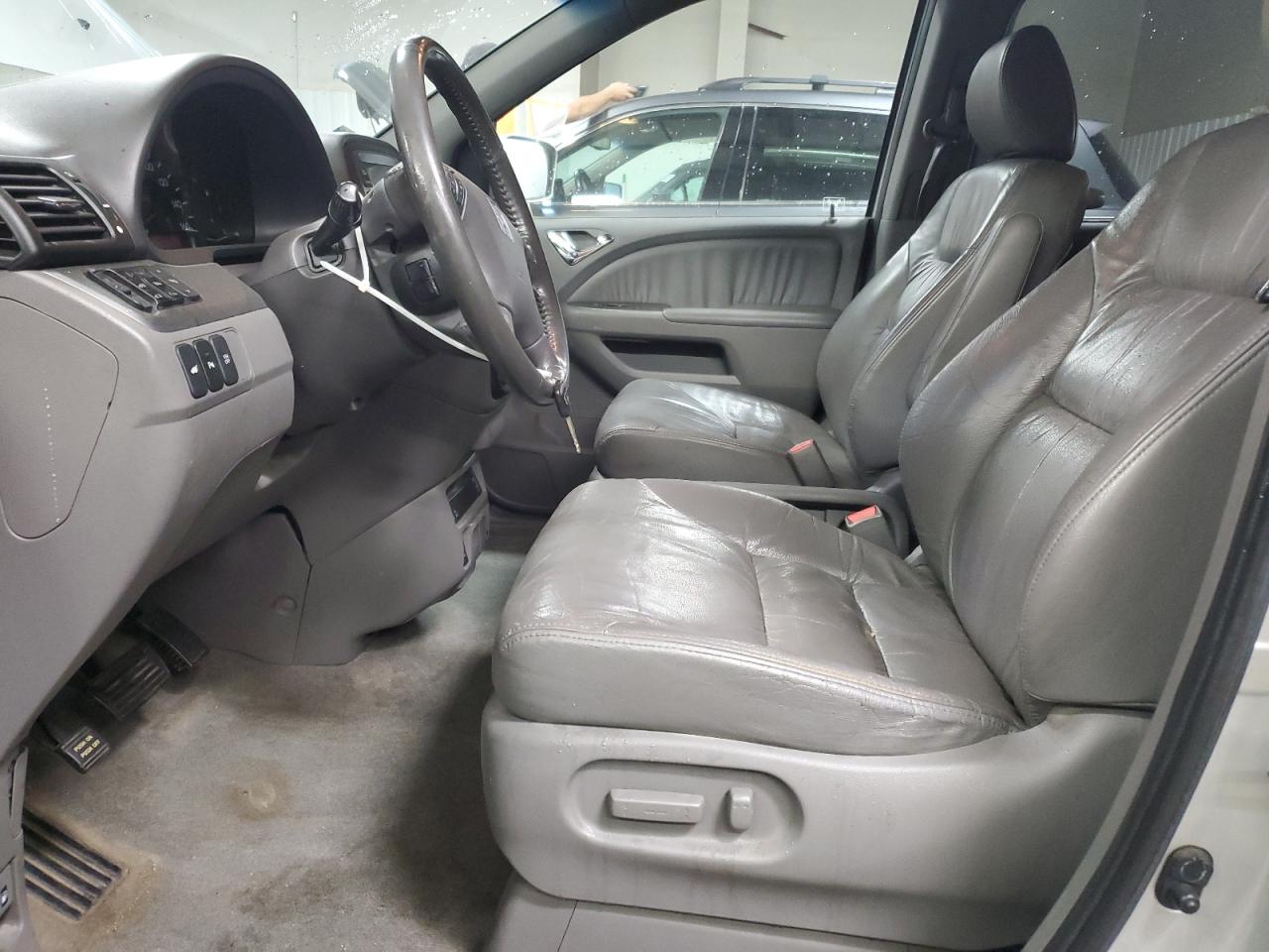 2009 Honda Odyssey Touring VIN: 5FNRL38829B037835 Lot: 92856335