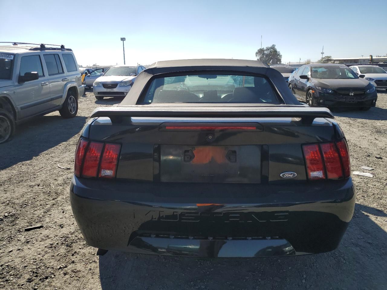 2002 Ford Mustang VIN: 1FAFP44462F104279 Lot: 90408415