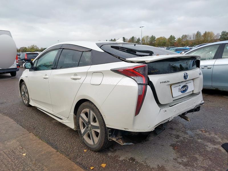 2016 TOYOTA PRIUS HYBRID 