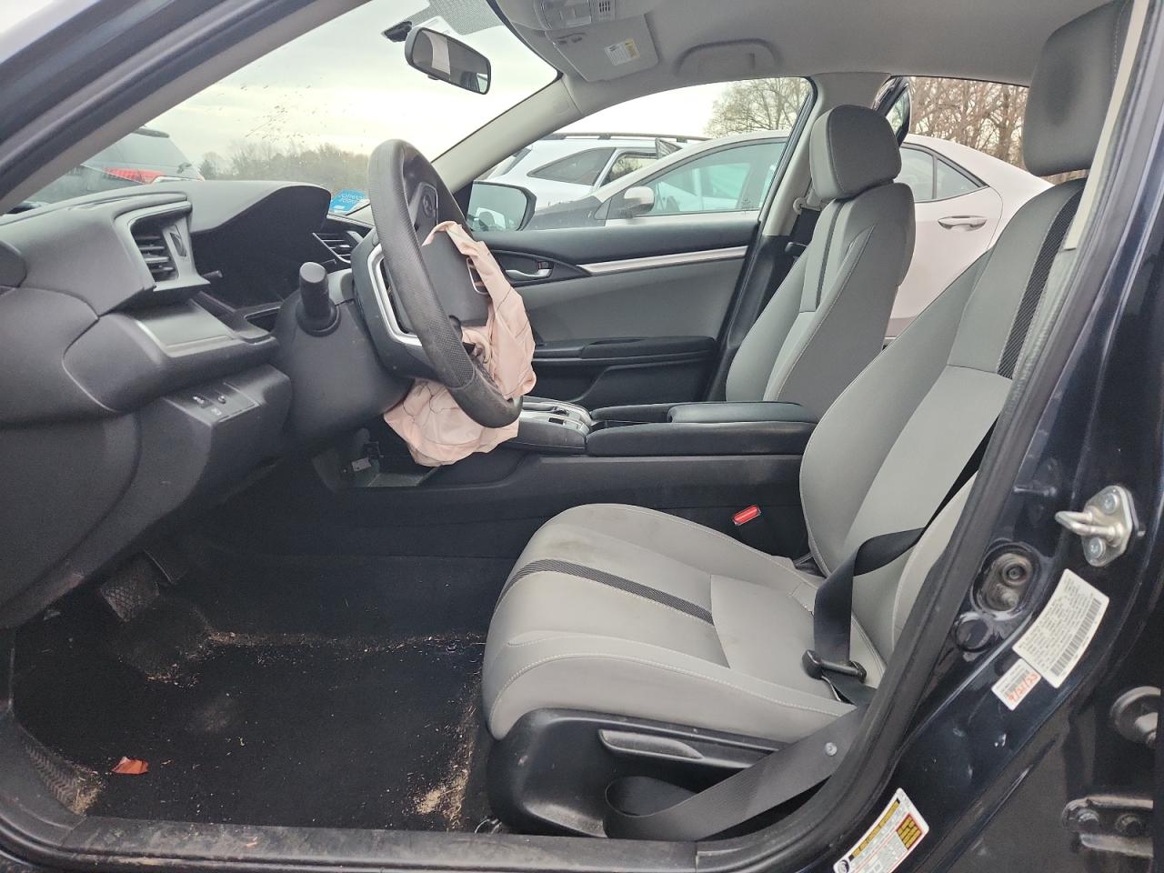 2018 Honda Civic Lx VIN: 2HGFC2F53JH520269 Lot: 93051705