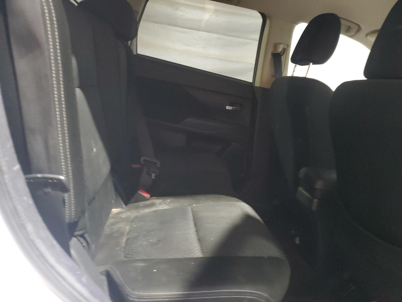 2018 Mitsubishi Outlander Se VIN: JA4AD3A36JZ018092 Lot: 91996125