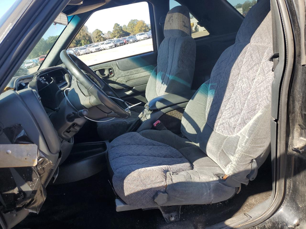 2000 GMC Jimmy VIN: 1GKCS18W8YK231738 Lot: 91124605