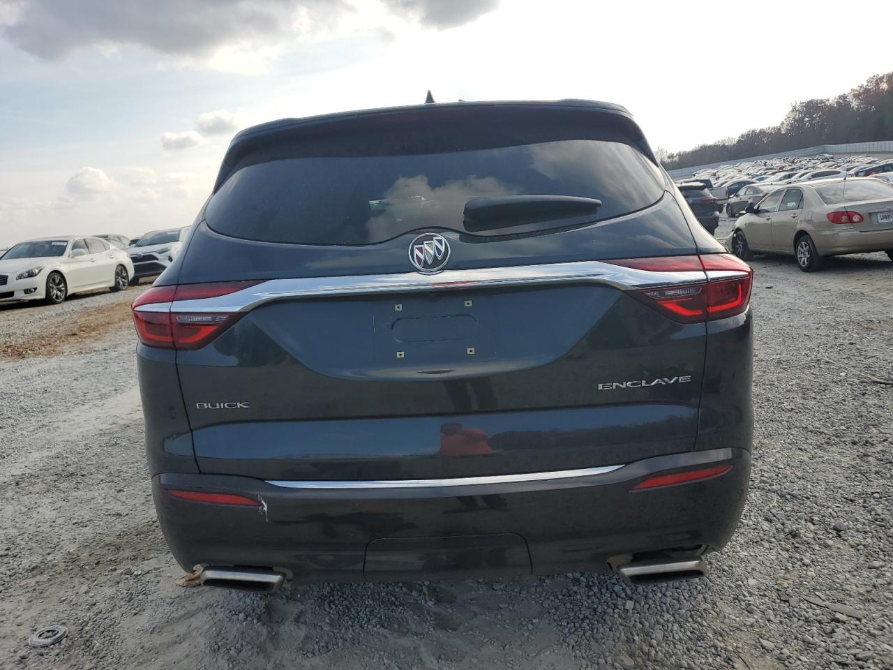 2018 Buick Enclave Premium VIN: 5GAERCKW6JJ217953 Lot: 93338405