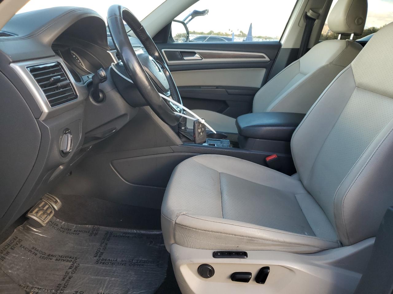 2018 Volkswagen Atlas Sel VIN: 1V2SR2CA1JC523878 Lot: 93477055