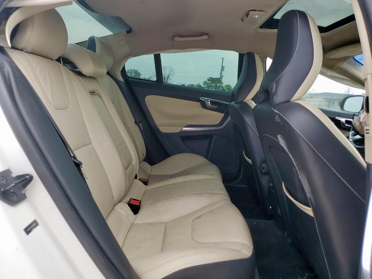 2013 Volvo S60 T5 VIN: YV1612FS8D2181042 Lot: 92759785