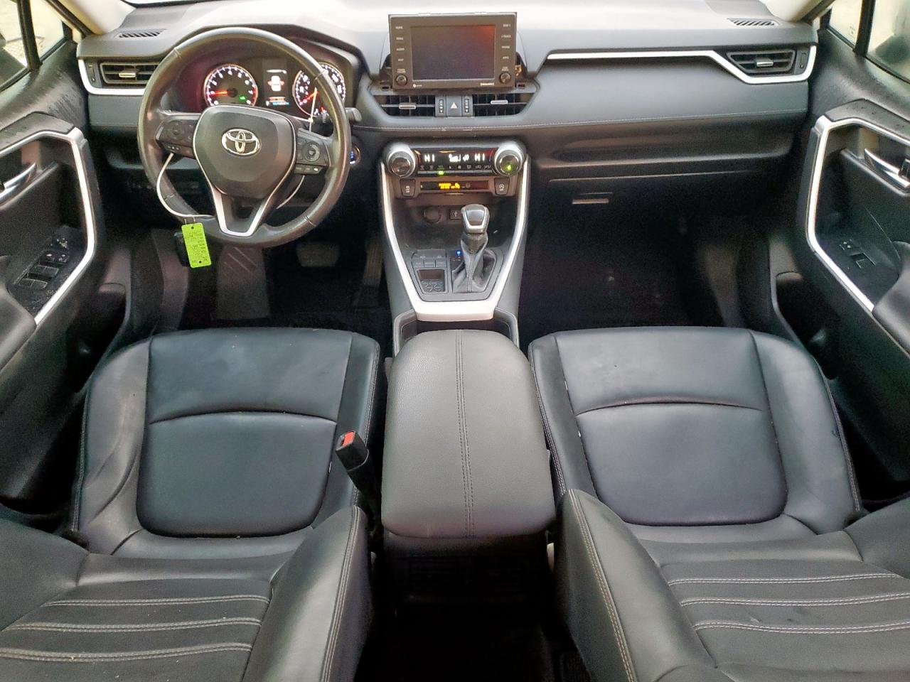 2021 Toyota Rav4 Xle Premium VIN: 2T3C1RFV6MW122526 Lot: 91055175