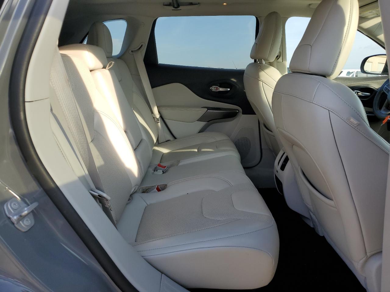 2021 Jeep Cherokee Latitude Lux VIN: 1C4PJMMN9MD143259 Lot: 93465005