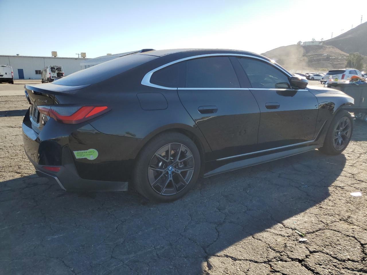 Фото: WBY73AW02PFP68460