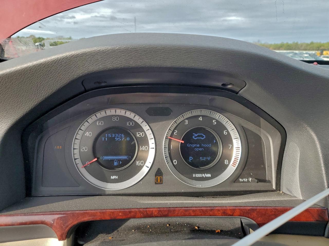 2011 Volvo S60 T6 VIN: YV1902FH6B2015345 Lot: 93541845