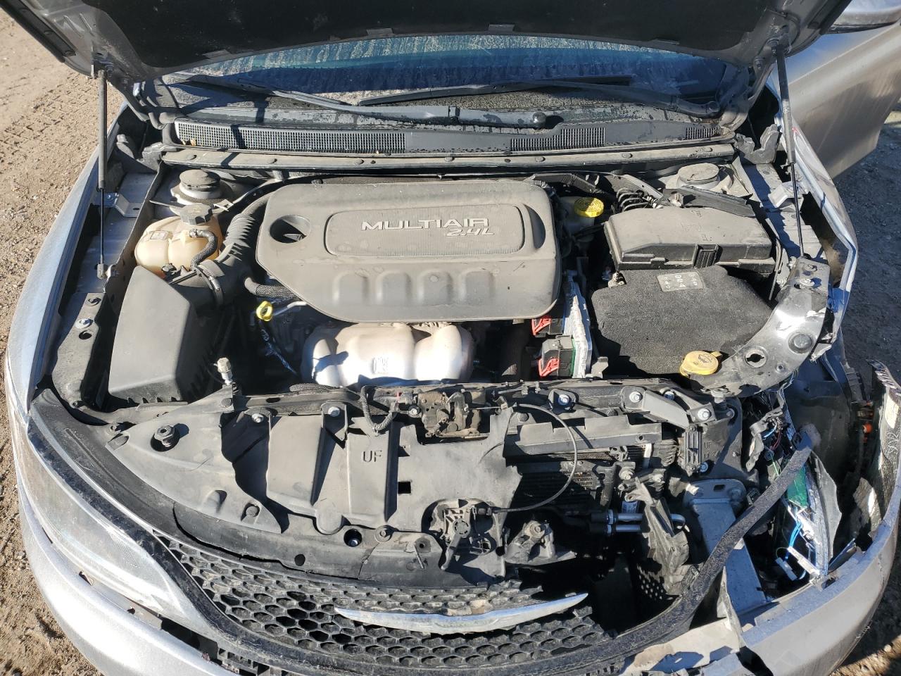 2015 Chrysler 200 S VIN: 1C3CCCBB9FN737279 Lot: 93510015