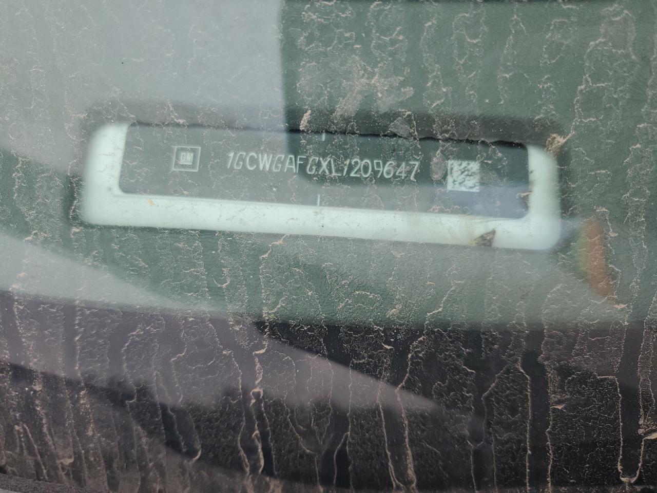 2020 Chevrolet Express G2500 VIN: 1GCWGAFGXL1209647 Lot: 93040655