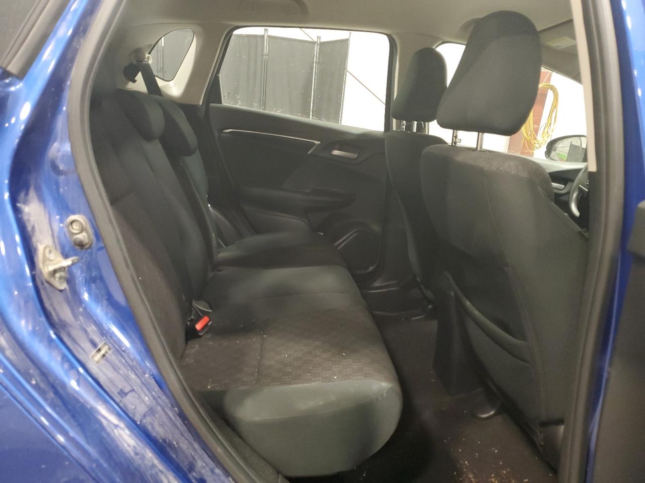 2017 Honda Fit Lx VIN: 3HGGK5G50HM701574 Lot: 93292215