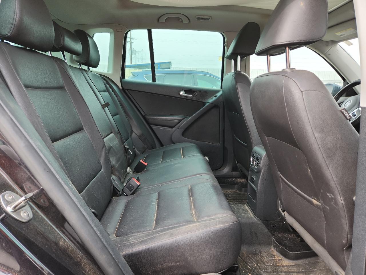 2012 Volkswagen Tiguan S VIN: WVGBV7AX2CW504237 Lot: 93924675