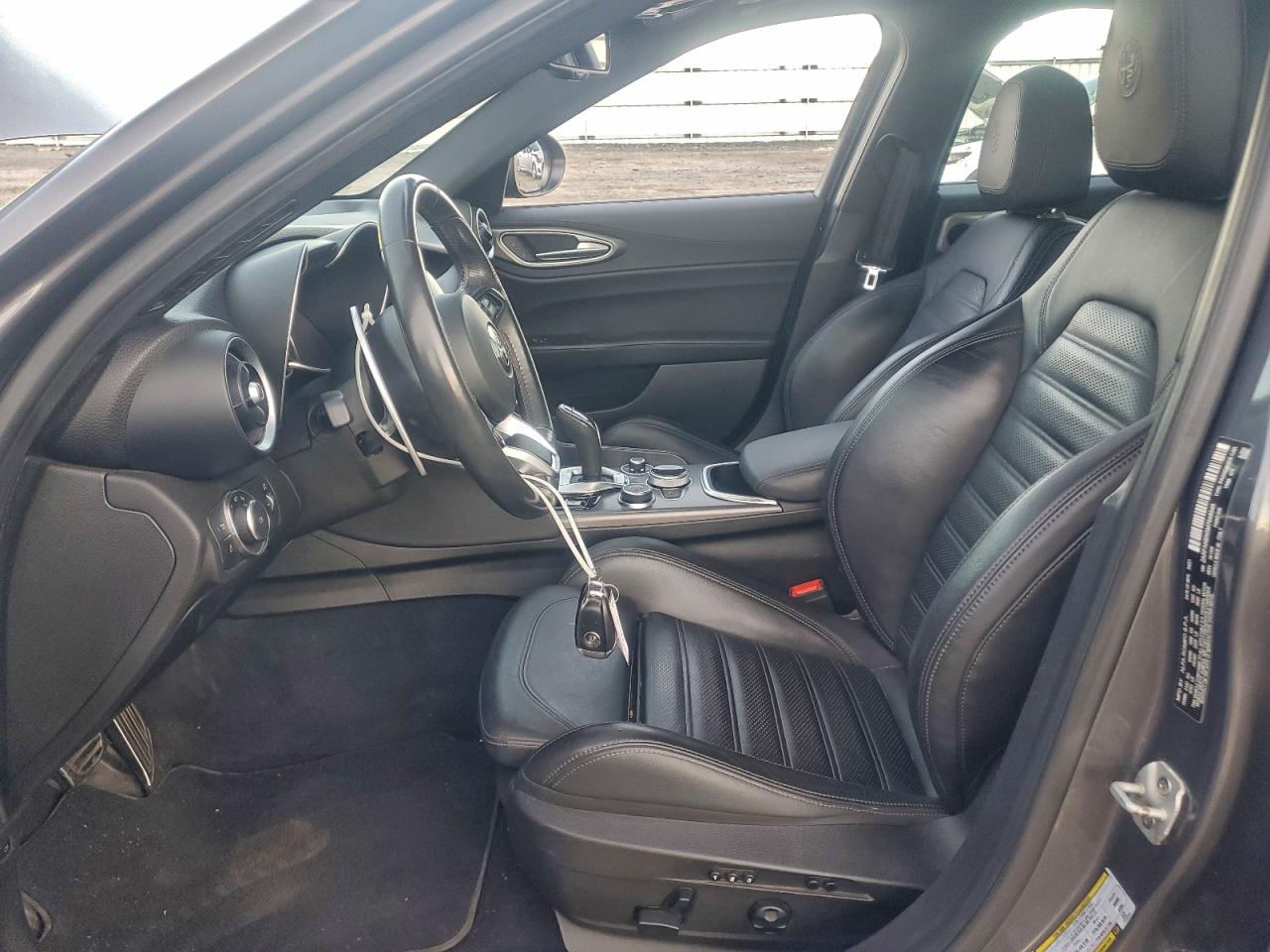 2021 Alfa Romeo Giulia Ti VIN: ZARFANBN5M7648546 Lot: 93863925