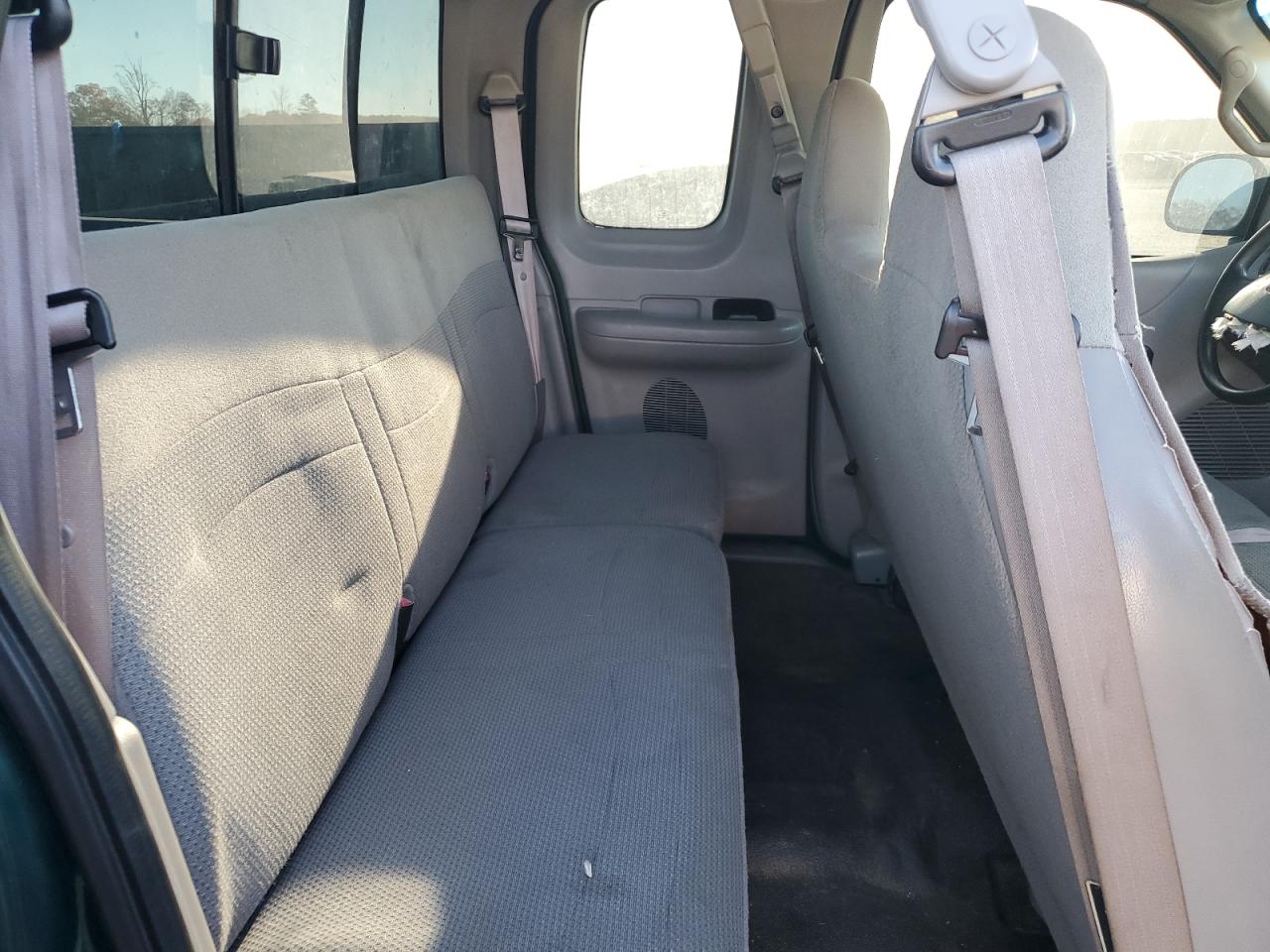 2000 Ford F150 VIN: 1FTRX18W8YNA19086 Lot: 92703395