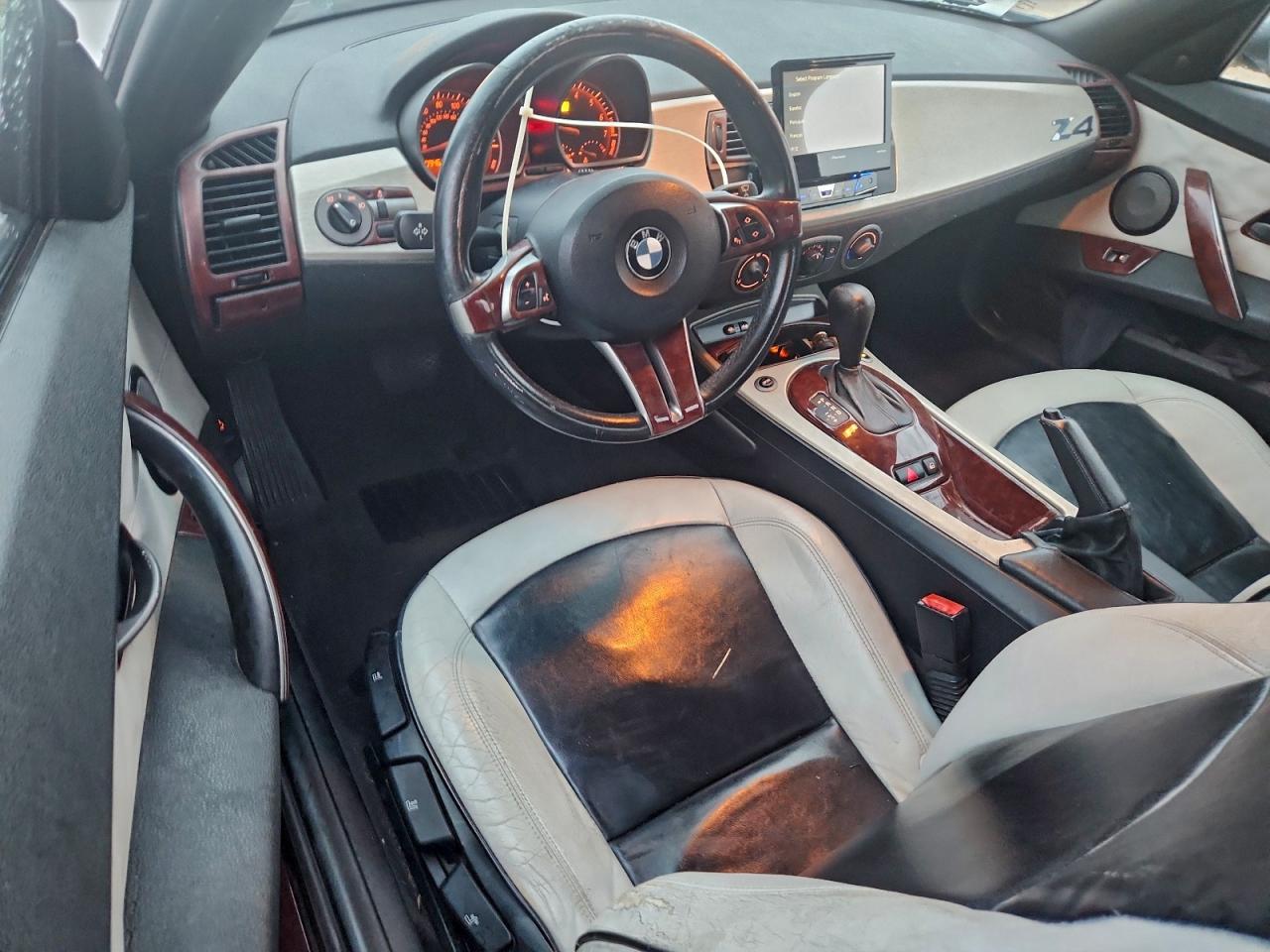 2004 BMW Z4 2.5 VIN: 4USBT33524LS51240 Lot: 93223535