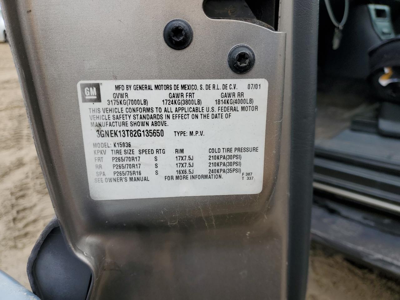 2002 Chevrolet Avalanche K1500 VIN: 3GNEK13T82G135650 Lot: 93517835