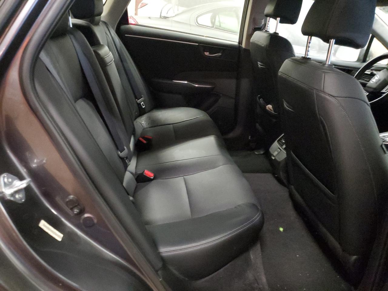 2018 Honda Clarity Touring VIN: JHMZC5F36JC006347 Lot: 92130405