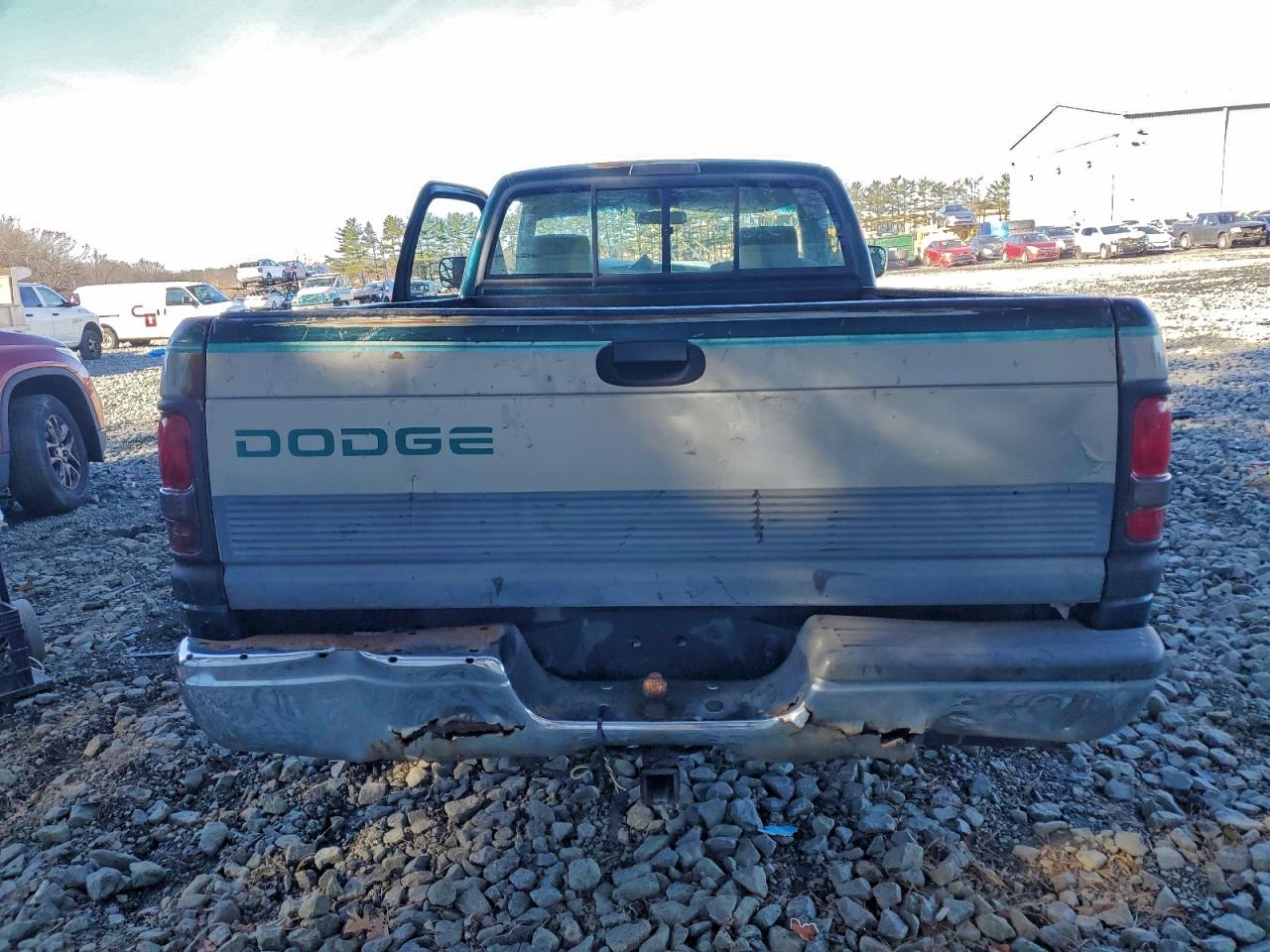 1996 Dodge Ram 1500 VIN: 1B7HC16ZXTS633992 Lot: 94183585