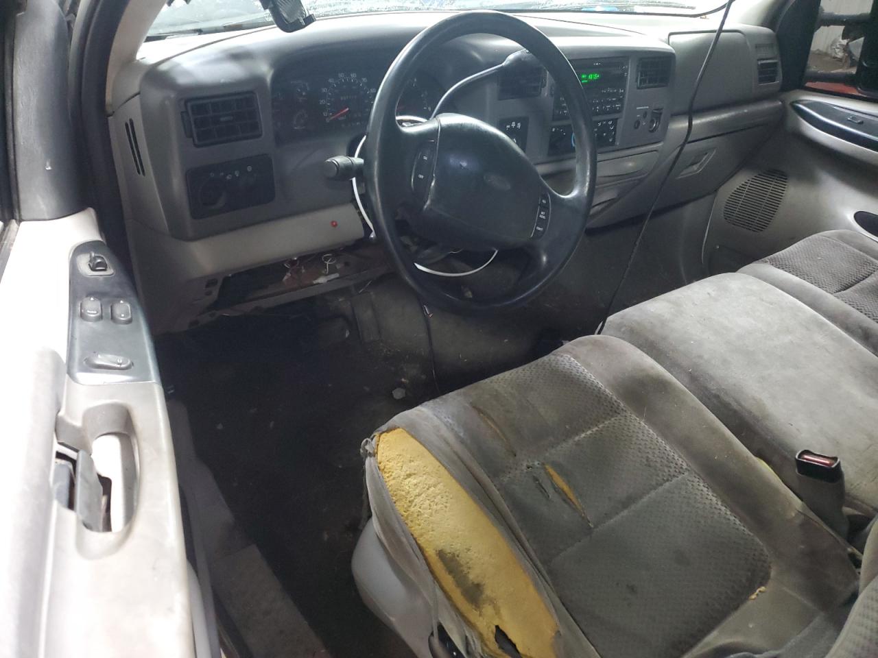 2001 Ford F250 Super Duty VIN: 1FTNF21L91EA04304 Lot: 92467355