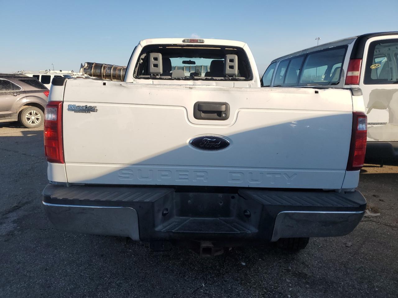 2015 Ford F250 Super Duty VIN: 1FT7X2B60FEB86061 Lot: 92633465