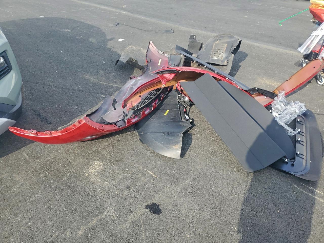 2023 Tesla Model Y VIN: 7SAYGDEE5PF816131 Lot: 94715895